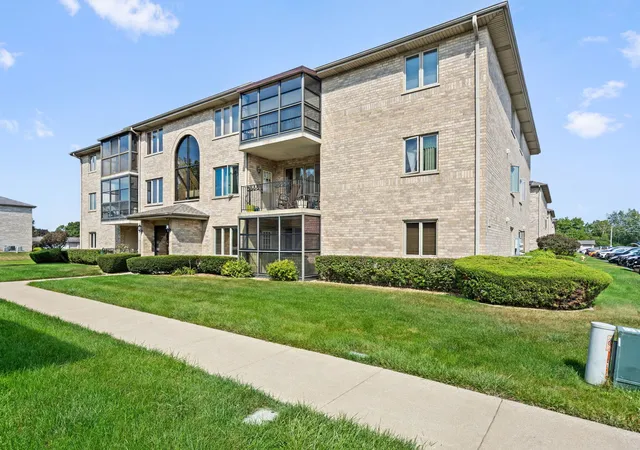 13950-e-leamington-dr-203-crestwood-il-60418/hzid_a2dc21d3