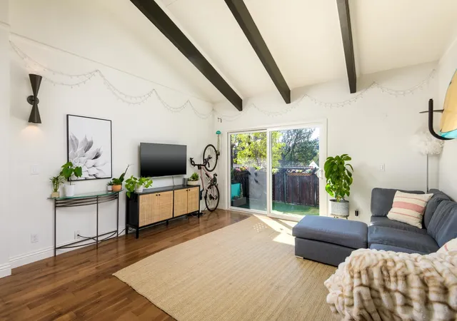856-highland-dr-4-santa-barbara-ca-93109/hzid_a677d91a