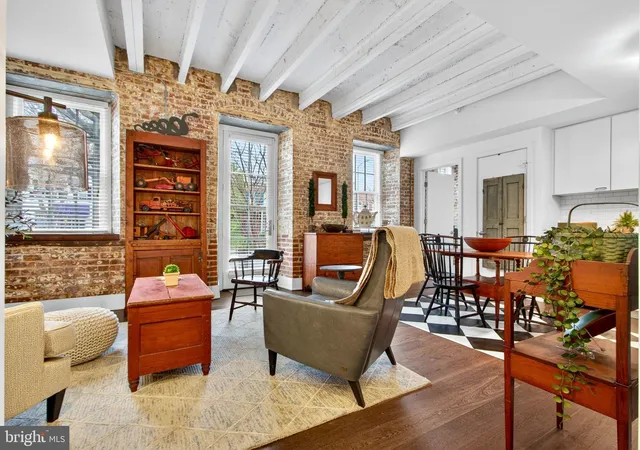 515-n-washington-st-105-alexandrua-va-22314/hzid_8c7ab223