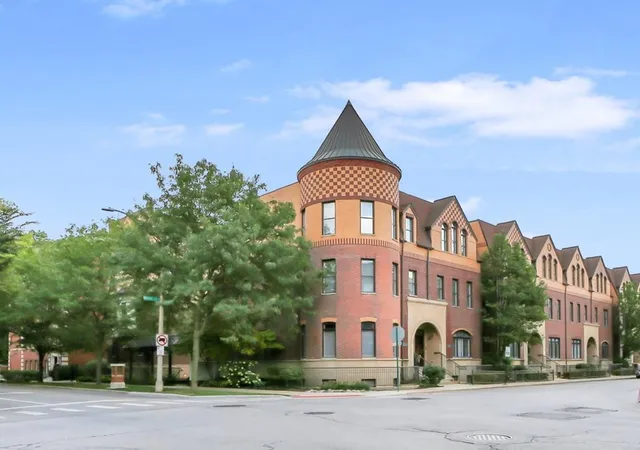 170-n-marion-st-14-oak-park-il-60302/hzid_4cfd6a8e