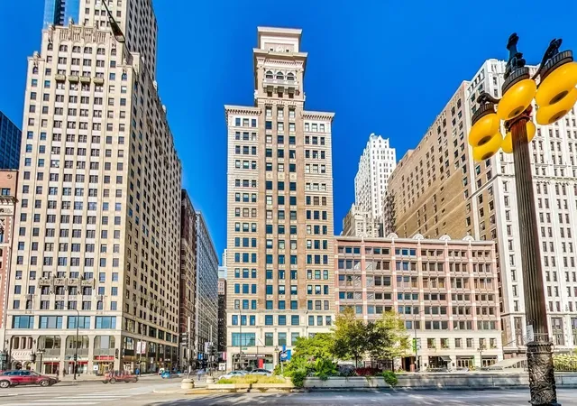 6-n-michigan-ave-1111-chicago-il-60602/hzid_e8ec308d