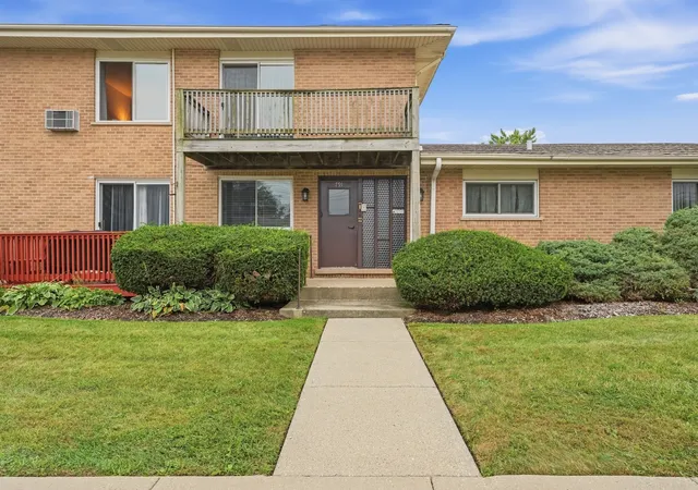 791-w-kathleen-dr-b-des-plaines-il-60016/hzid_ce650698