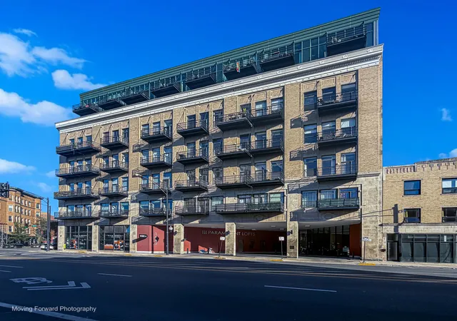 1645-w-ogden-ave-505-chicago-il-60612/hzid_a897f0ae