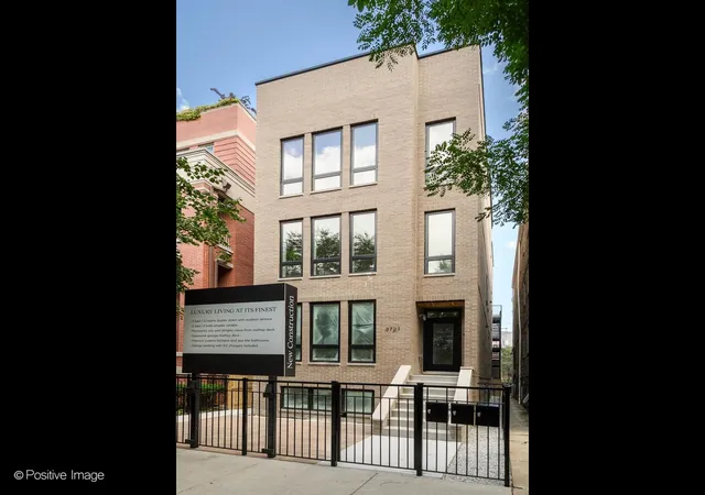 3721-n-kenmore-ave-1-chicago-il-60613/hzid_8a9db22f