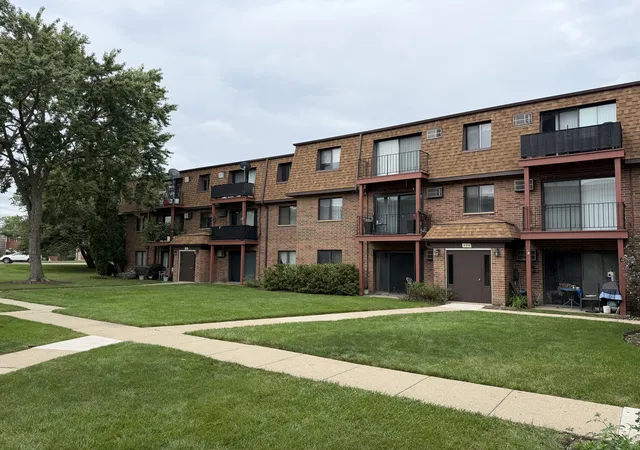 495-mchenry-rd-1b-wheeling-il-60090/hzid_7b91aeb9