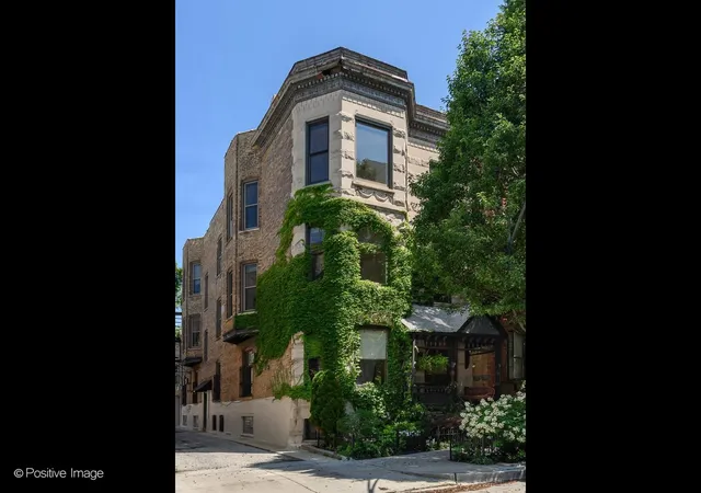 230-w-saint-paul-ave-chicago-il-60614/hzid_f431283d