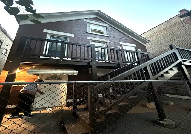 2708-s-kildare-ave-chicago-il-60623/hzid_486e7d42