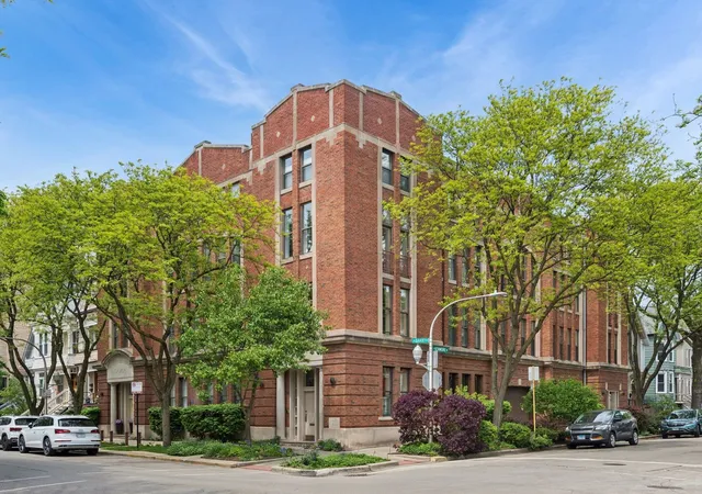 3100-n-kenmore-ave-3j-chicago-il-60657/hzid_3c08d53b