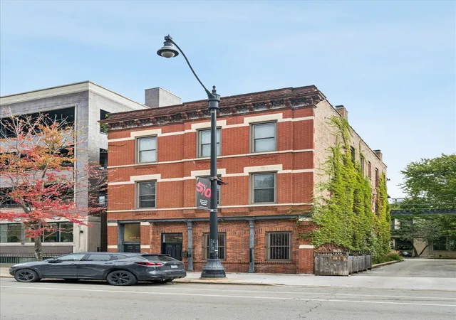 1845-n-halsted-st-1-chicago-il-60614/hzid_b83cd0cf