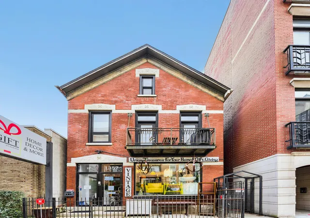 1357-w-fullerton-ave-b-chicago-il-60614/hzid_b8e70e5d