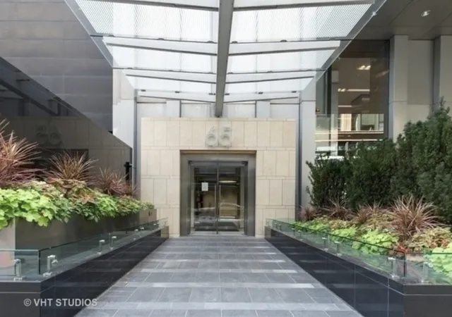 65-e-monroe-st-4711-chicago-il-60603/hzid_d2d861d9
