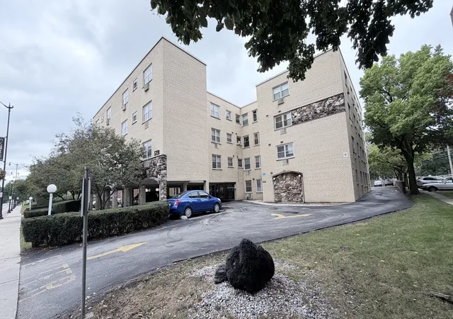 5220-oakton-st-204-skokie-il-60077/hzid_41f0bdc4