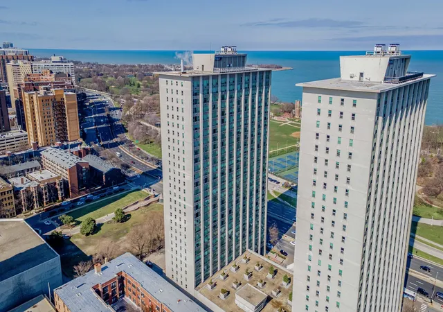3600-n-lake-shore-dr-907-chicago-il-60613/hzid_6396a811