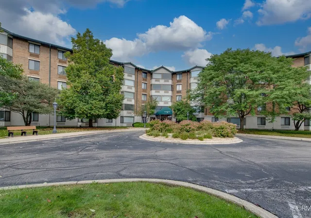 470-fawell-blvd-304-glen-ellyn-il-60137/hzid_07ec8f06