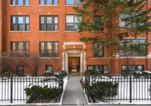 4354-n-wolcott-ave-2-chicago-il-60613/hzid_27bd4d65