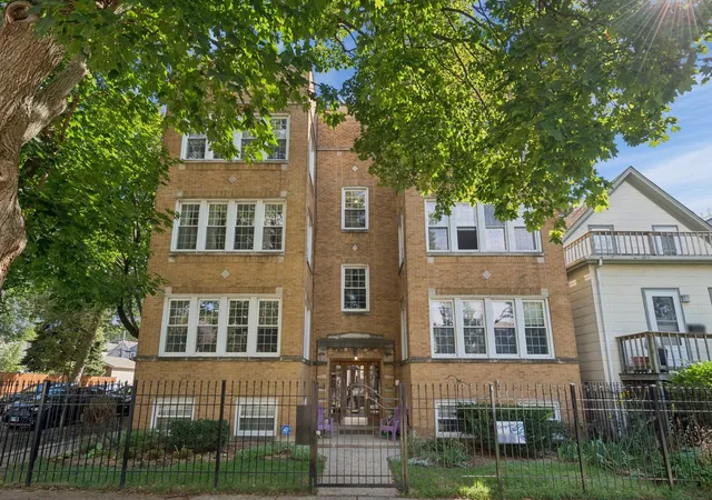 5125-n-claremont-ave-3s-chicago-il-60625/hzid_d463fbd7
