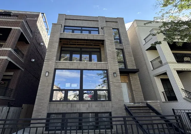 2743-n-greenview-ave-2-chicago-il-60614/hzid_2cc03c50