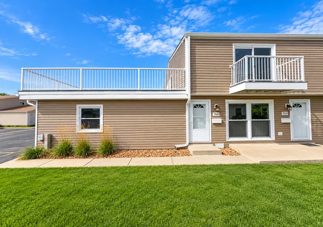 7948-163rd-place-7948-tinley-park-il-60477/hzid_8844a815