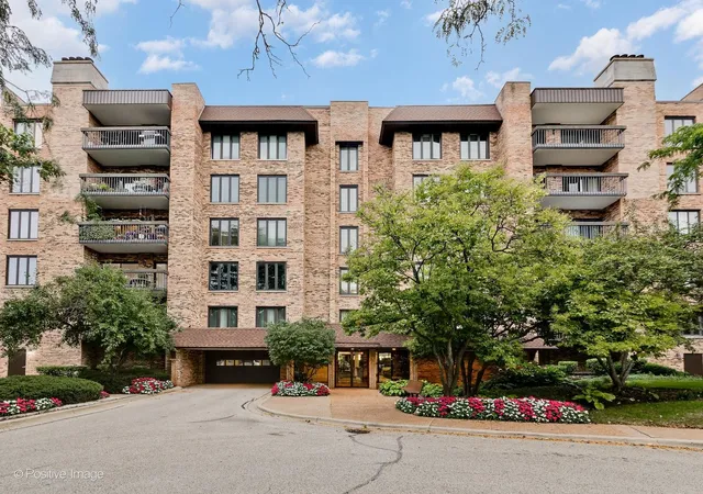 3860-mission-hills-rd-217-northbrook-il-60062/hzid_48219b9e