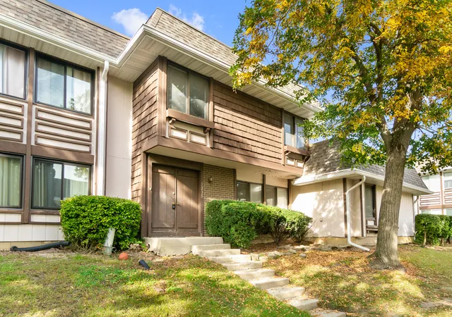 1235-san-simeon-dr-1235-hanover-park-il-60133/hzid_a0018bd8