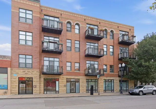 4050-n-lincoln-ave-304-chicago-il-60618/hzid_1241c6b9