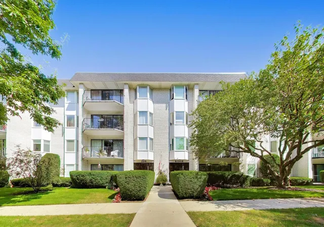235-ridge-rd-1f-wilmette-il-60091/hzid_6fa1d416