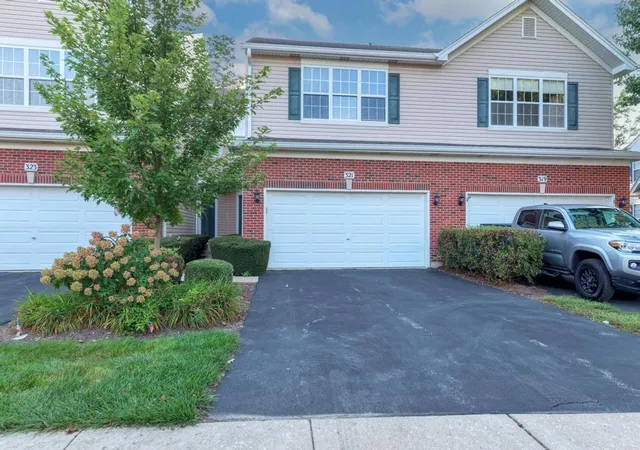 321-grape-vine-trl-oswego-il-60543/hzid_530d67c5
