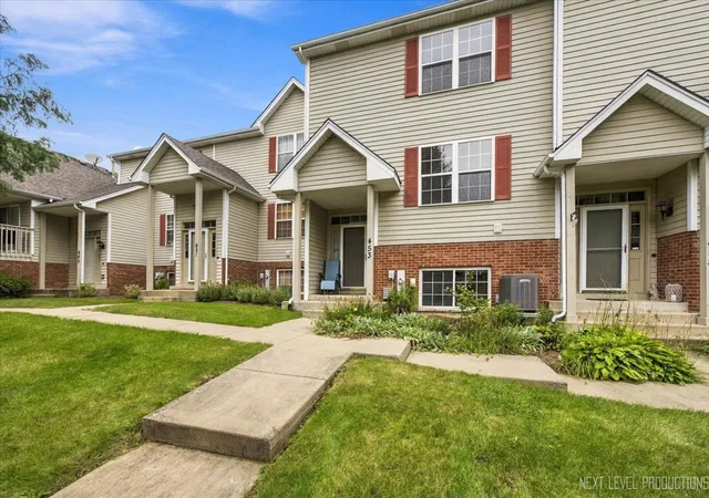 453-e-willow-st-453-elburn-il-60119/hzid_158834da