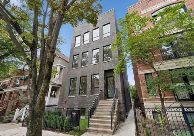 3820-n-damen-ave-2-chicago-il-60618/hzid_649d0748