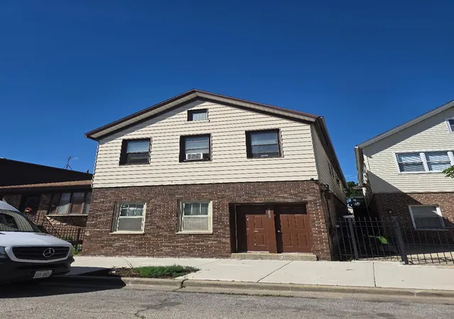 3030-s-poplar-ave-chicago-il-60608/hzid_f8fa5286