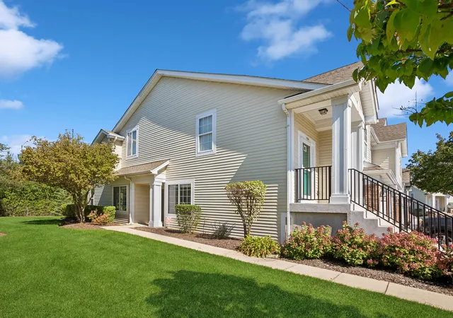 1156-westminster-ln-1156-elk-grove-village-il-60007/hzid_d27b0322