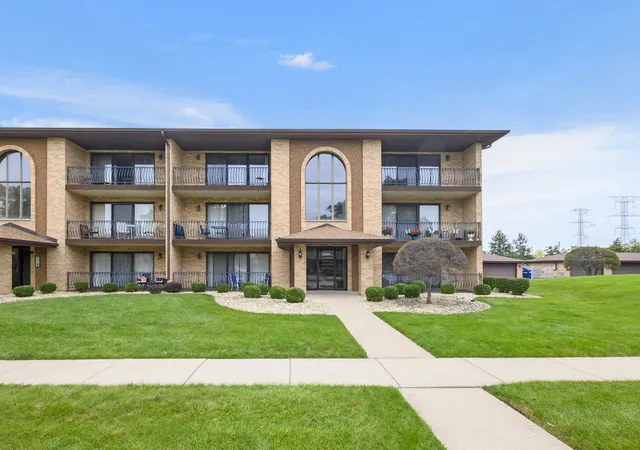 8300-160th-place-2e-tinley-park-il-60477/hzid_a585db5d