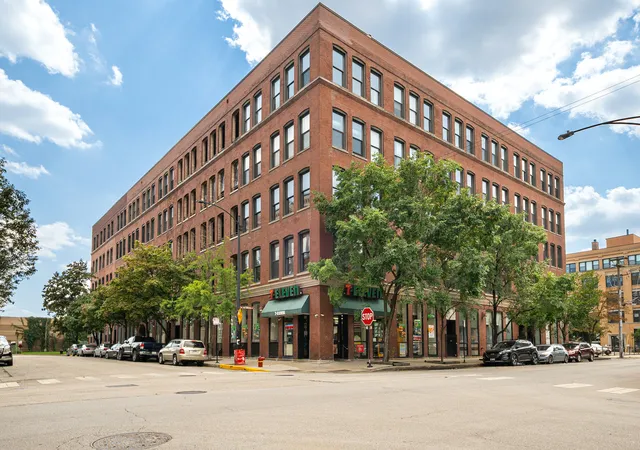 400-s-green-st-212-chicago-il-60607/hzid_af4cc8d3