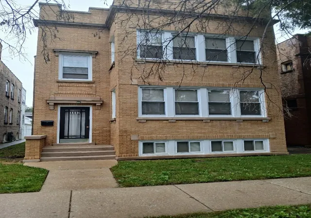 1110-n-massasoit-ave-chicago-il-60651/hzid_57d34cd3
