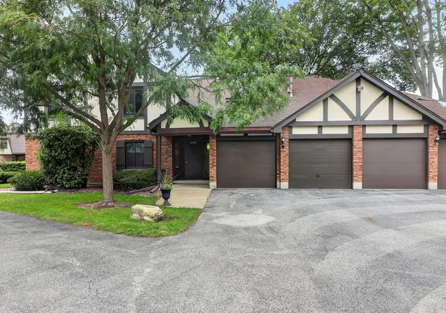 8255-juniper-ct-36d-palos-hills-il-60465/hzid_1e395fd5