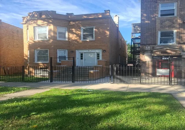 552-n-central-park-ave-chicago-il-60624/hzid_858c510b