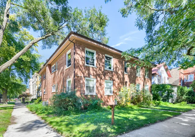 1930-w-birchwood-ave-1-chicago-il-60626/hzid_abf4ccaa