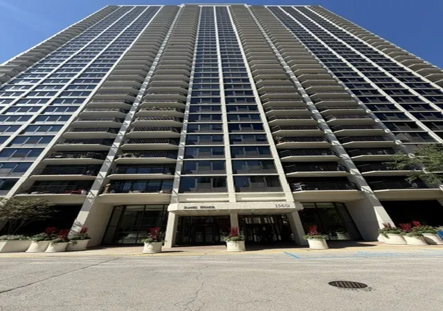 1560-n-sandburg-ter-2808-chicago-il-60614/hzid_12127336