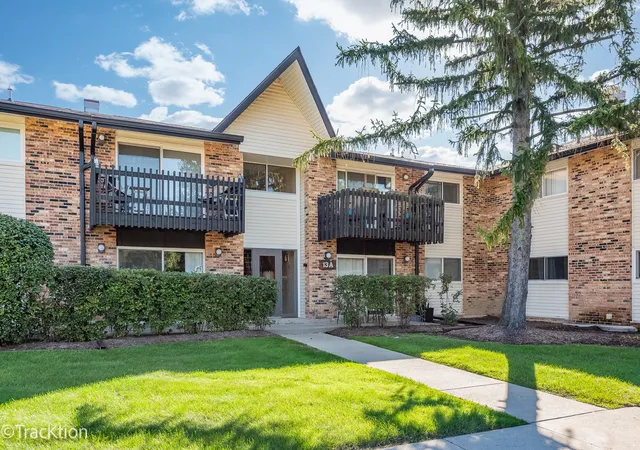 13a-kingery-quarter-203-willowbrook-il-60527/hzid_4a7a6def