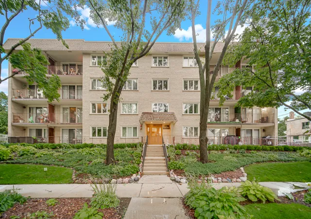 225-e-wing-st-302-arlington-heights-il-60004/hzid_aa28111f