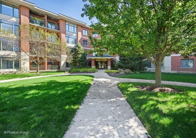855-e-22nd-street-102-lombard-il-60148/hzid_e49ce1ca