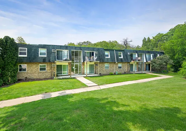10130-s-84th-terrace-11107-palos-hills-il-60465/hzid_800f2b0b