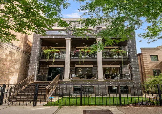 2147-n-southport-ave-3-chicago-il-60614/hzid_5fc9fc30