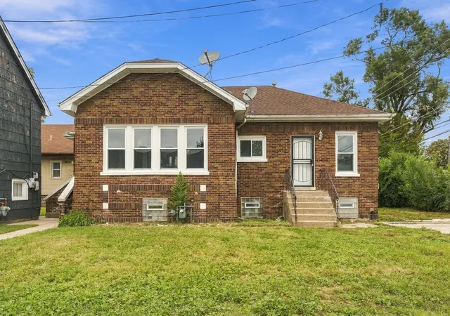 657-freeland-ave-calumet-city-il-60409/hzid_eecdba3c