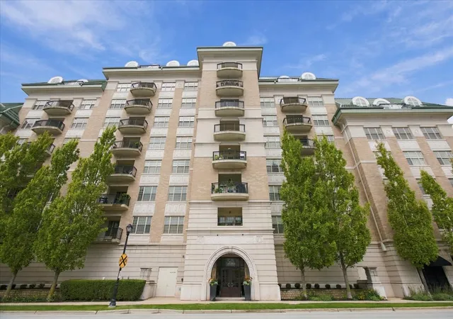 50-n-plum-grv-rd-206e-palatine-il-60067/hzid_56f92dc7