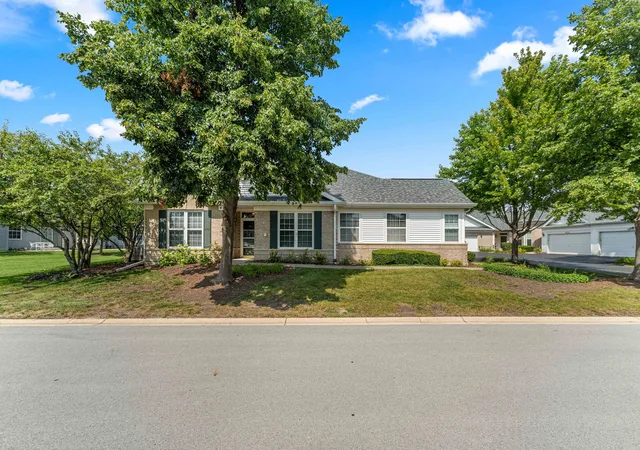 16310-crescent-lake-dr-16310-crest-hill-il-60403/hzid_b1a4b525