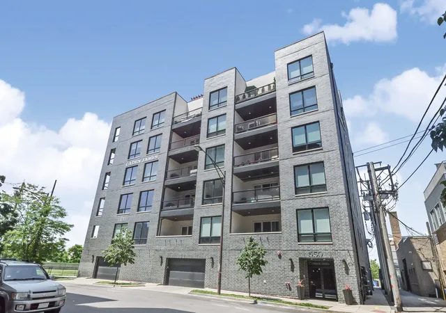 650-n-morgan-st-202-chicago-il-60642/hzid_fec74c26