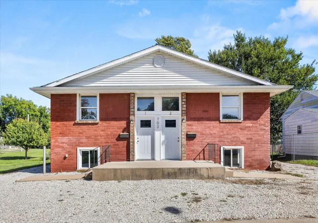 702-4th-avenue-ottawa-il-61350/hzid_c2835dd8
