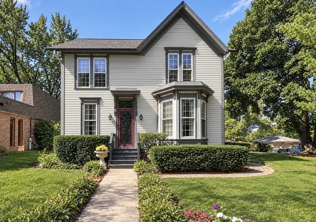 638-s-hough-st-barrington-il-60010/hzid_738f1a0c