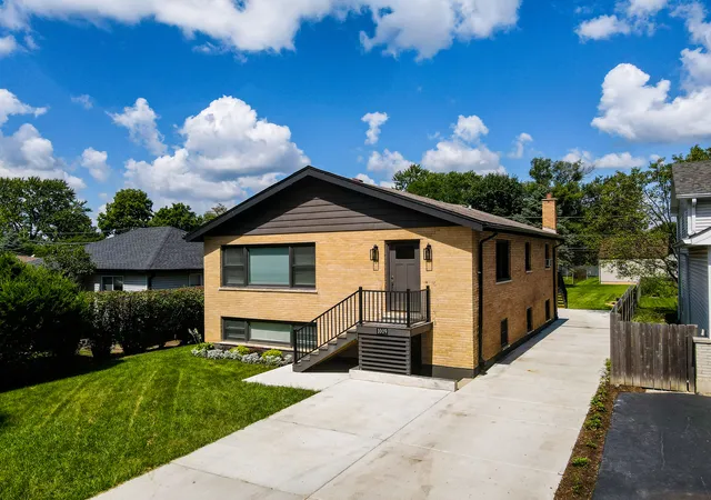 1009-highland-ave-wauconda-il-60084/hzid_eba5e14f